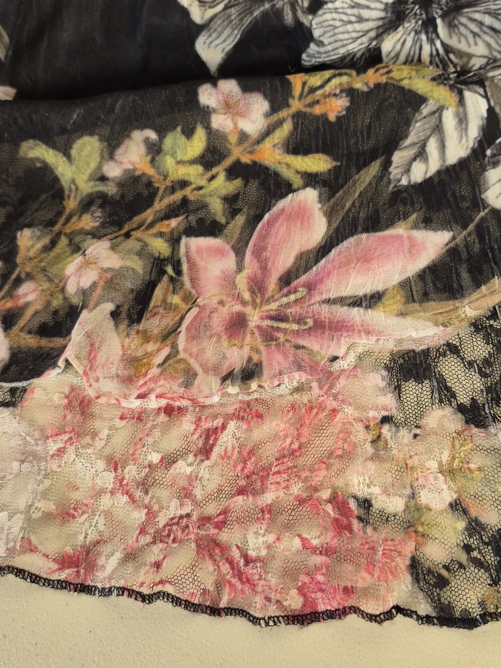 Komarov Floral Print Charmeuse & Lace Cocktail Dress w/ Plisse Slip - Size M - Picture 10 of 16